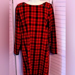 In EUC Talbots shift dress In traditional black and red plaid .  Size MP